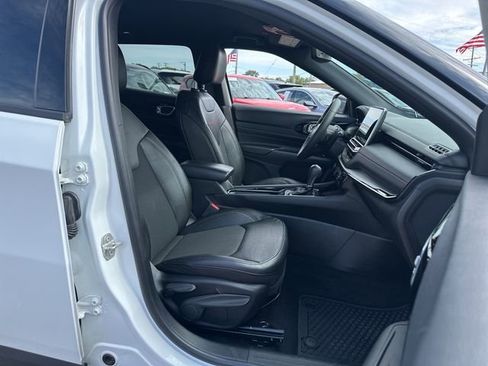 Used 2024 Jeep Compass Trailhawk image 27