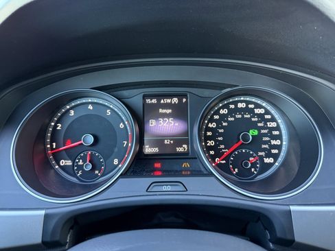 Used 2018 Volkswagen Atlas SE image 17