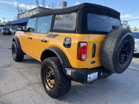 Used 2022 Ford Bronco 4-Door w/ Sasquatch Package AWD/4WD image 13
