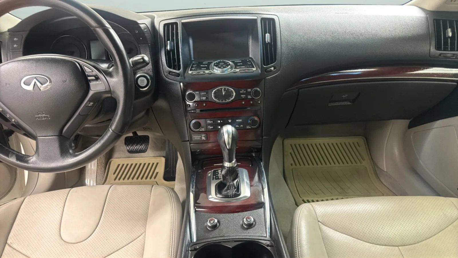 Used 2013 INFINITI G37 Journey w/ Premium Pkg RWD image 16