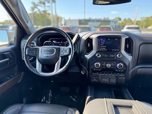 Certified 2022 GMC Sierra 1500 Denali w/ Denali Premium Package AWD/4WD image 13