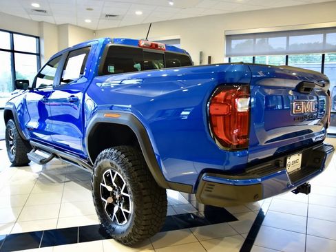 Used 2023 GMC Canyon AT4X AWD/4WD image 4