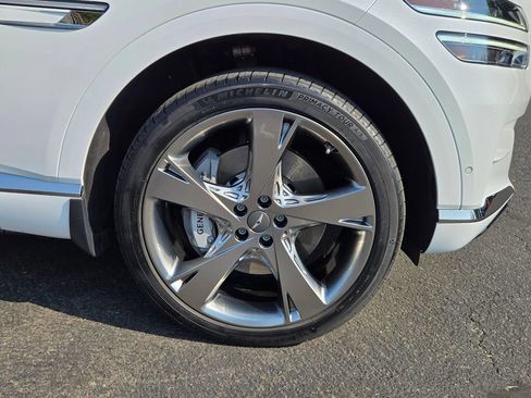 Used 2024 Genesis GV80 3.5T w/ Prestige Package AWD/4WD image 9
