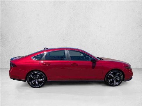 Used 2023 Honda Accord Sport image 4