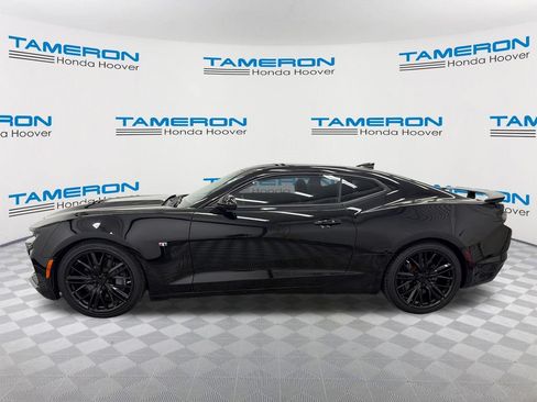 Used 2019 Chevrolet Camaro SS RWD image 2