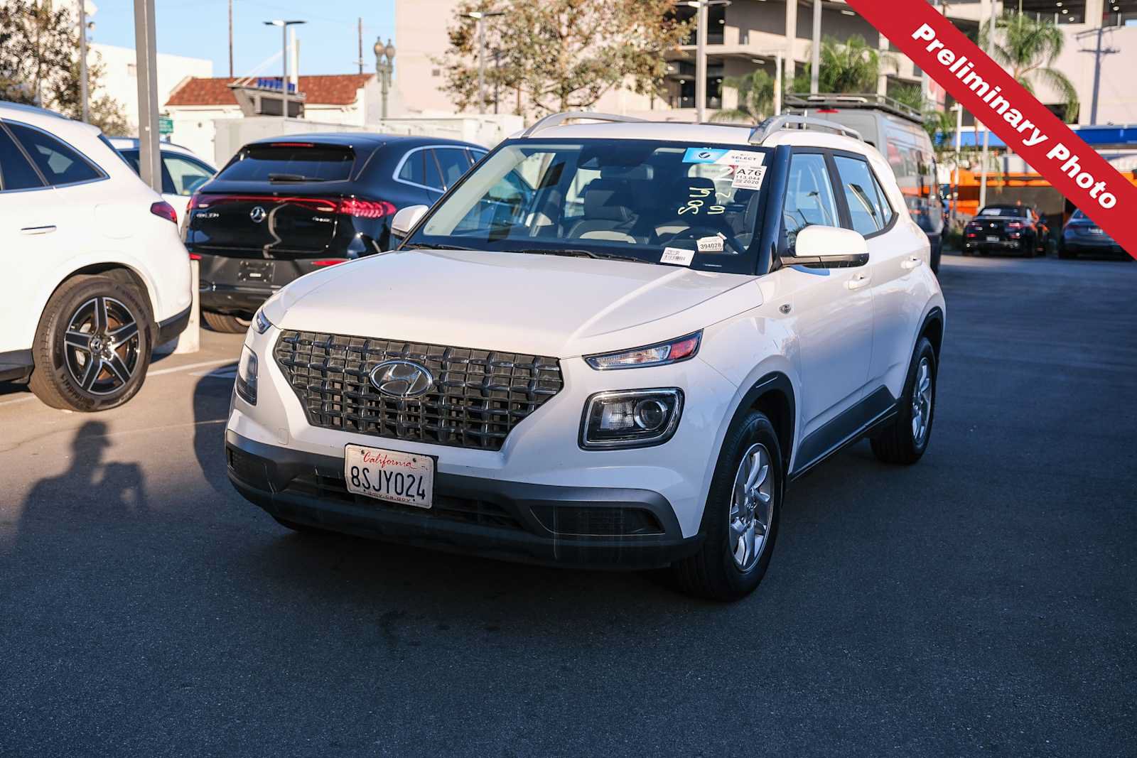 Used 2020 Hyundai Venue SEL w/ Convenience Package FWD image 1