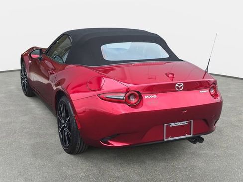 New 2026 MAZDA MX-5 Miata Grand Touring RWD image 7