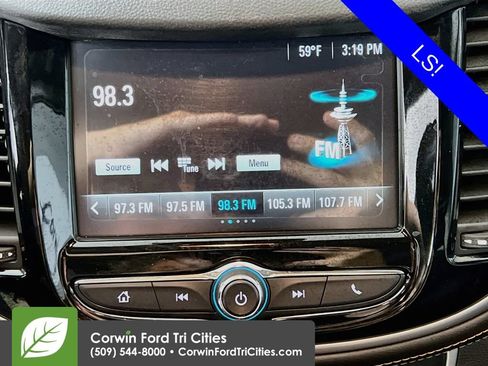 Used 2017 Chevrolet Trax LS AWD/4WD image 21