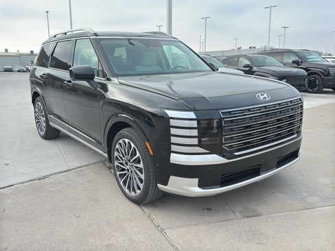 New 2026 Hyundai Palisade Calligraphy image 2