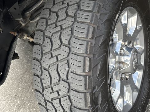 Certified 2022 RAM 2500 Laramie AWD/4WD image 13
