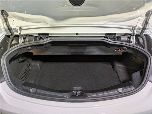 Used 2023 Mercedes-Benz E 450 Cabriolet image 9