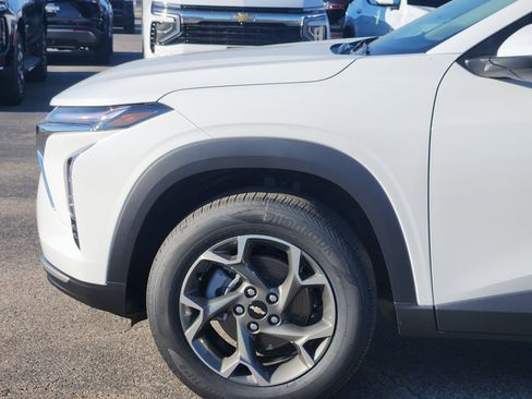 New 2026 Chevrolet Trax LT w/ LT Convenience Package image 6