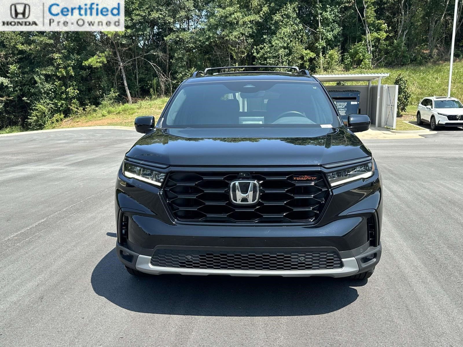 Certified 2025 Honda Pilot TrailSport image 2