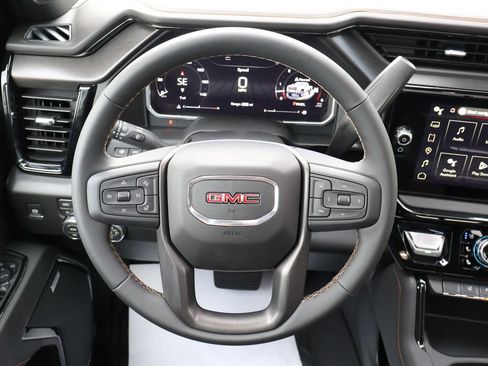 New 2026 GMC Sierra 2500 AT4 w/ AT4 Premium Plus Package AWD/4WD image 17