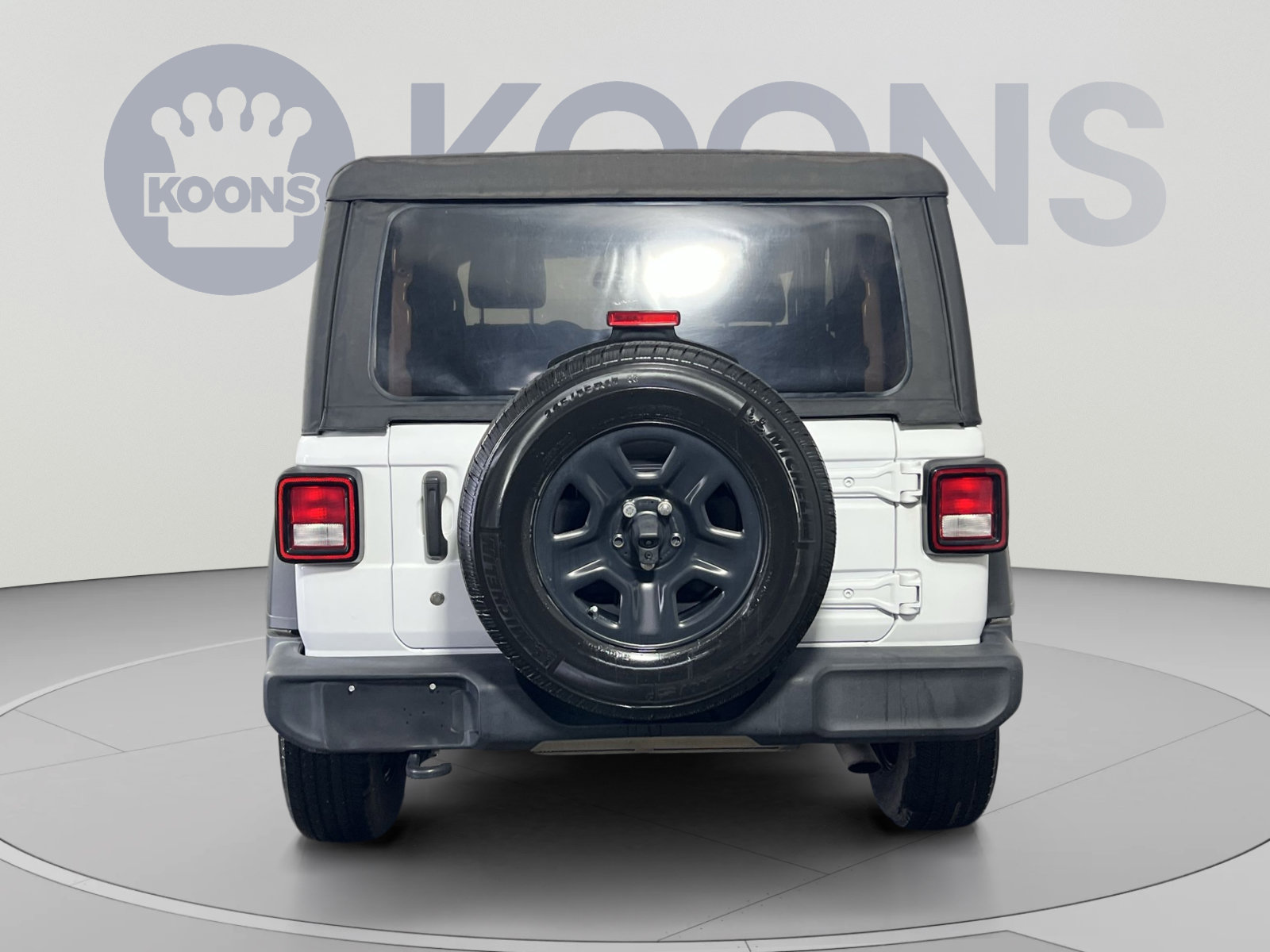 Used 2023 Jeep Wrangler Sport AWD/4WD image 5