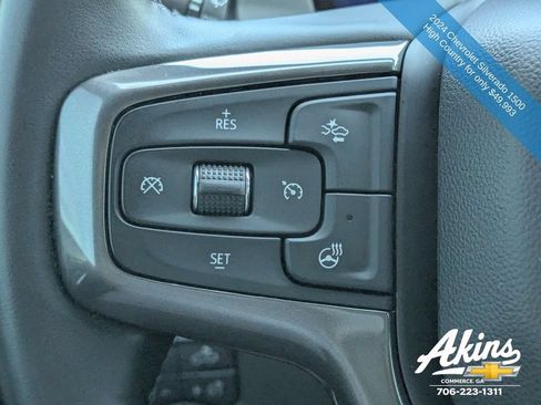 Used 2024 Chevrolet Silverado 1500 High Country w/ Technology Package RWD image 25
