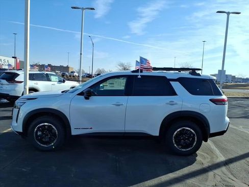 New 2026 Nissan Pathfinder Rock Creek image 6