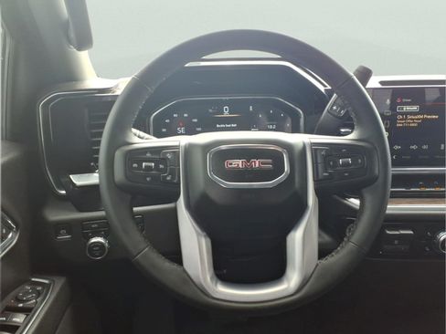 Used 2025 GMC Sierra 1500 Elevation AWD/4WD image 16