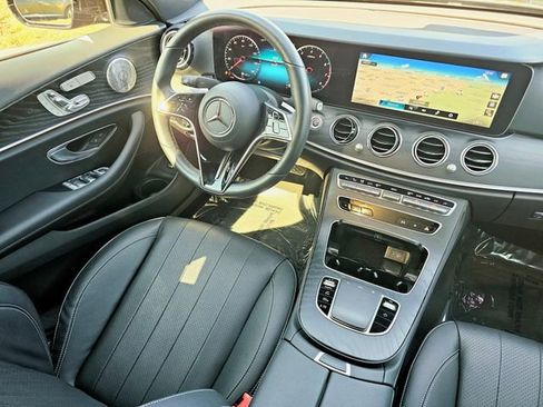 Certified 2023 Mercedes-Benz E 350 4MATIC Sedan image 28