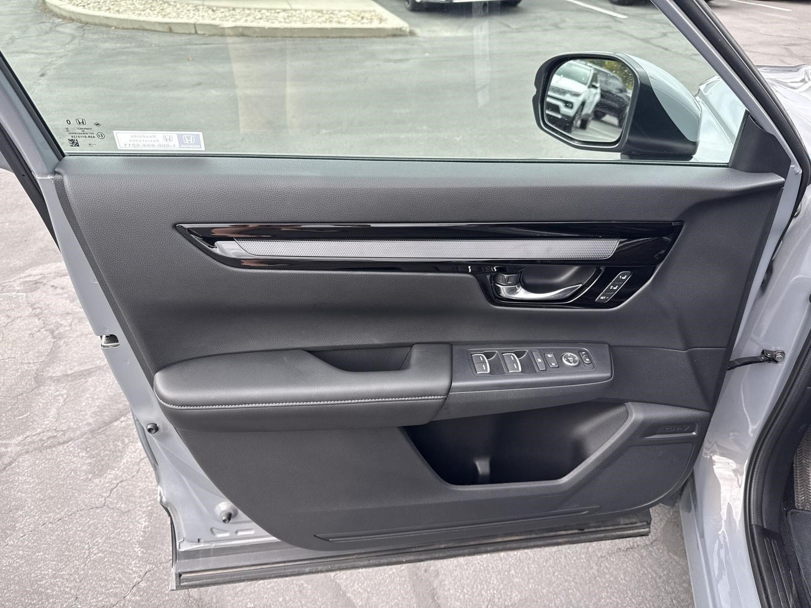 Certified 2025 Honda CR-V EX-L image 10
