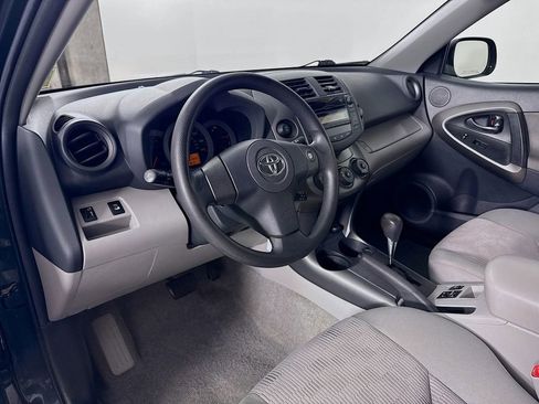 Used 2011 Toyota RAV4 4WD w/ Base L4 Extra Value Pkg image 9