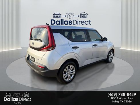 Used 2020 Kia Soul LX image 6