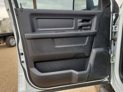Used 2024 RAM 2500 Tradesman AWD/4WD image 18