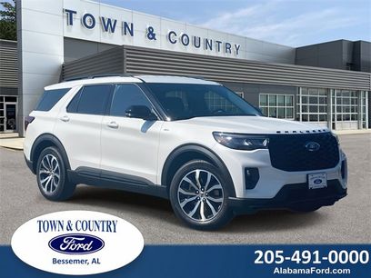 New 2025 Ford Explorer ST-Line w/ Premium Package