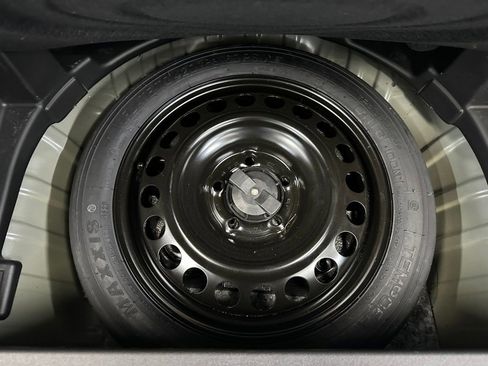 Certified 2024 Chevrolet Equinox LT w/ LPO, Floor Liner Package image 25