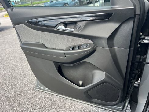 Used 2025 Chevrolet TrailBlazer LT image 15