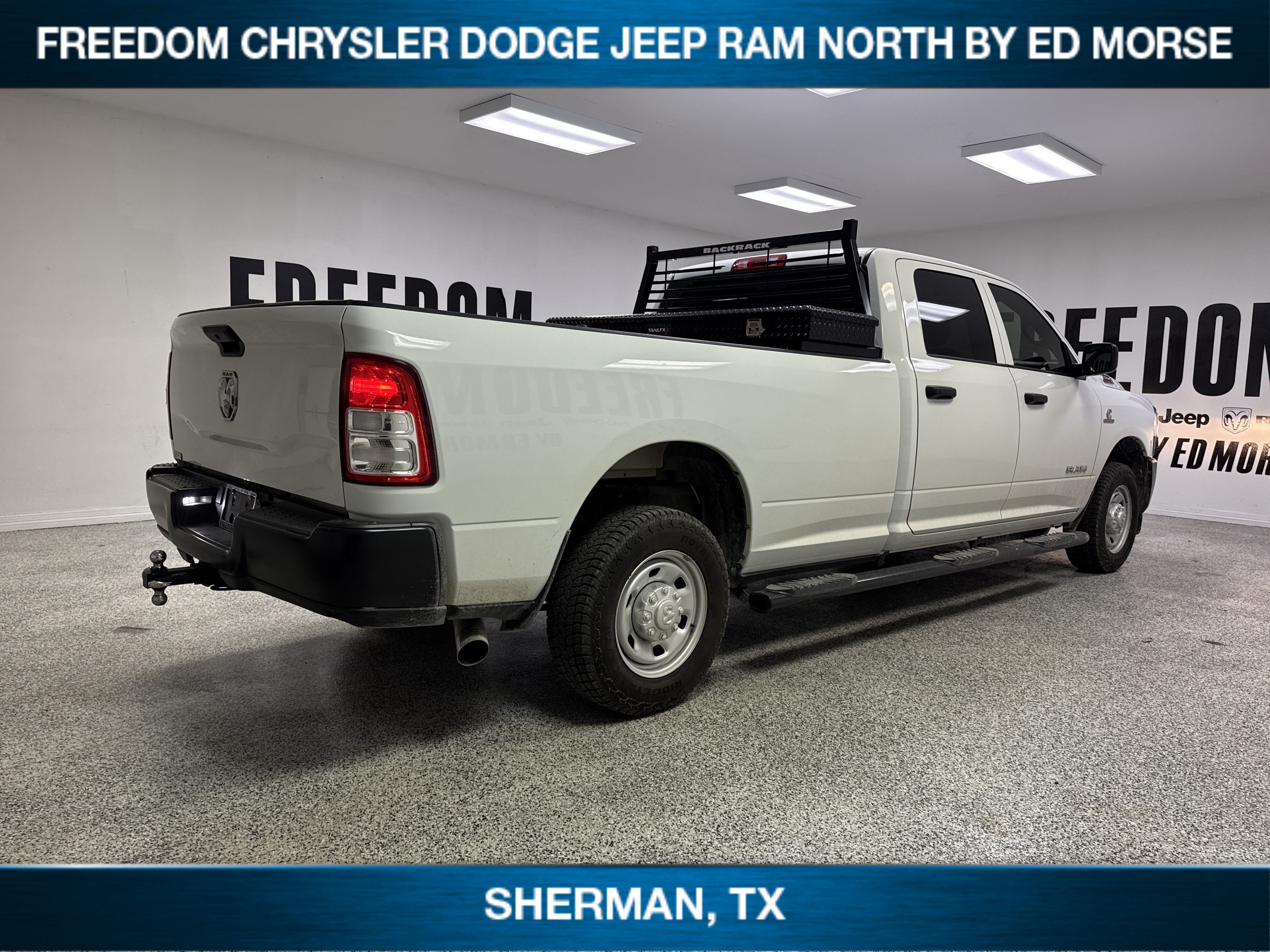 Used 2022 RAM 2500 Tradesman RWD image 4