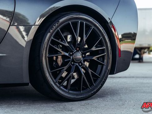 Used 2017 Chevrolet Corvette Stingray Coupe RWD image 51
