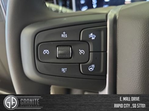 New 2026 GMC Sierra 2500 SLT w/ SLT Premium Package AWD/4WD image 33