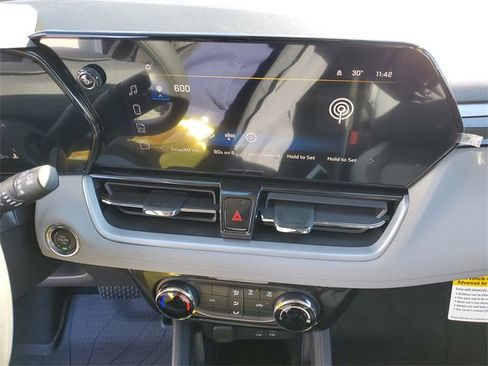 New 2026 Chevrolet TrailBlazer LT w/ Driver Confidence Package image 23