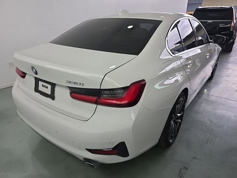 Used 2020 BMW 330i Sedan w/ Premium Package image 6