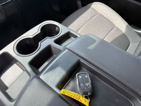 Used 2021 GMC Sierra 1500 Elevation image 21