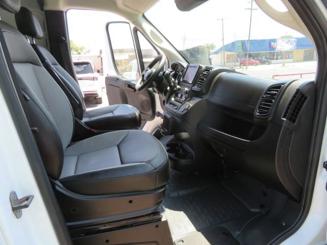 Used 2024 RAM ProMaster 2500 w/ Convenience Group FWD image 14