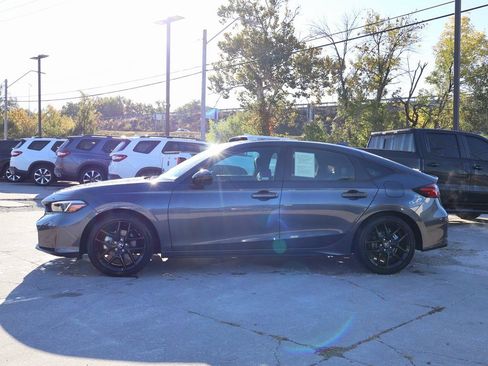 Certified 2025 Honda Civic Sport image 4