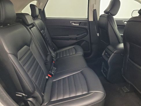 Used 2024 Ford Edge SEL image 19