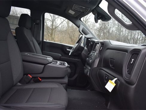 New 2026 Chevrolet Silverado 2500 Custom w/ Custom Value Package image 15