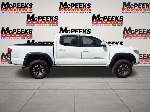Used 2016 Toyota Tacoma TRD Off-Road w/ Towing Package RWD image 6
