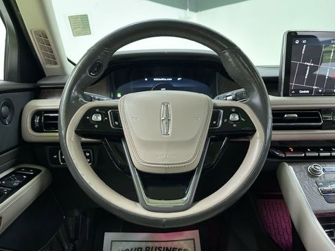 Used 2020 Lincoln Aviator Reserve w/ Equipment Group 201A image 19