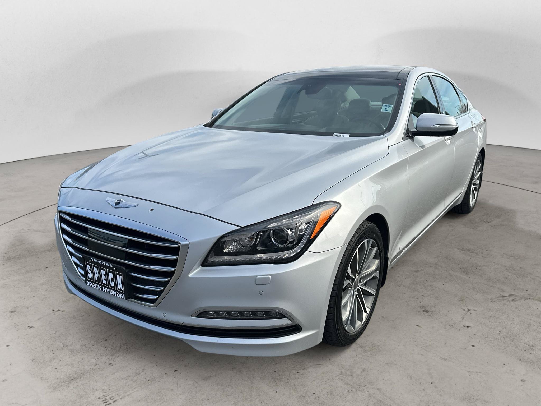 Used 2015 Hyundai Genesis 3.8 w/ Option Group 04 AWD/4WD image 1