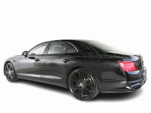 Used 2026 Bentley Flying Spur Plug-In Hybrid AWD/4WD image 3