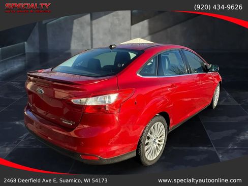 Used 2012 Ford Focus Titanium image 8