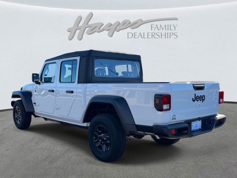 New 2026 Jeep Gladiator Sport image 26