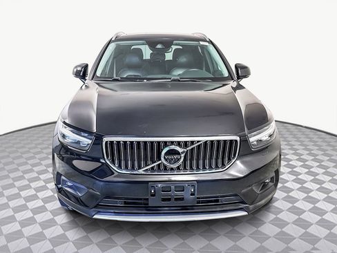 Used 2022 Volvo XC40 T5 Inscription w/ Advanced Package image 2