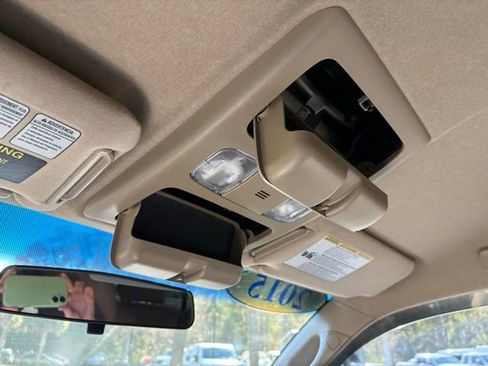 Used 2015 Toyota Tacoma PreRunner w/ SR5 Package image 21