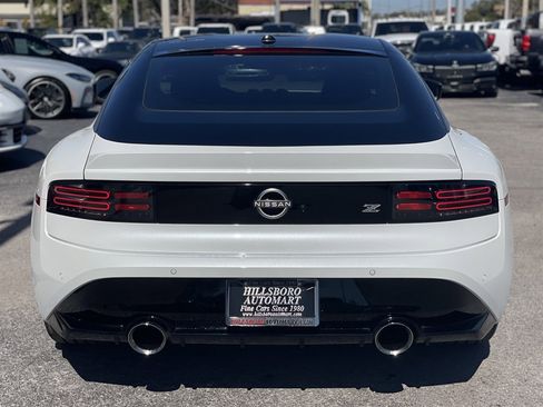 Used 2024 Nissan Z Performance w/ Floor Mat Package image 18