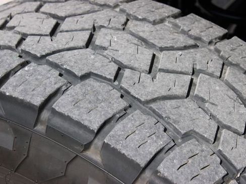 Used 2022 Ford F450 XLT w/ FX4 Off-Road Package image 21